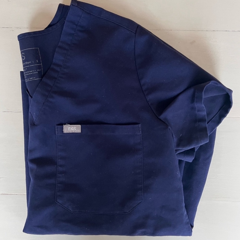 Navy Figs Scrub Set.